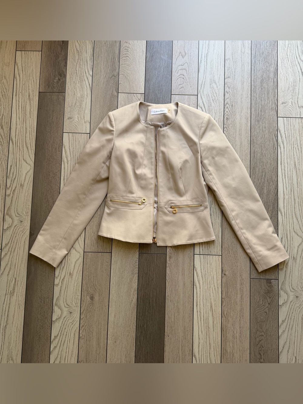Calvin Klein Beige Collarless Zip-Front Cropped Blazer 6P